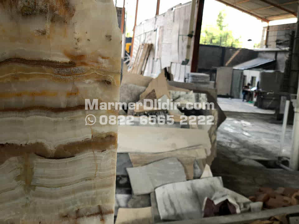 Marmer Purwaharja Banjar