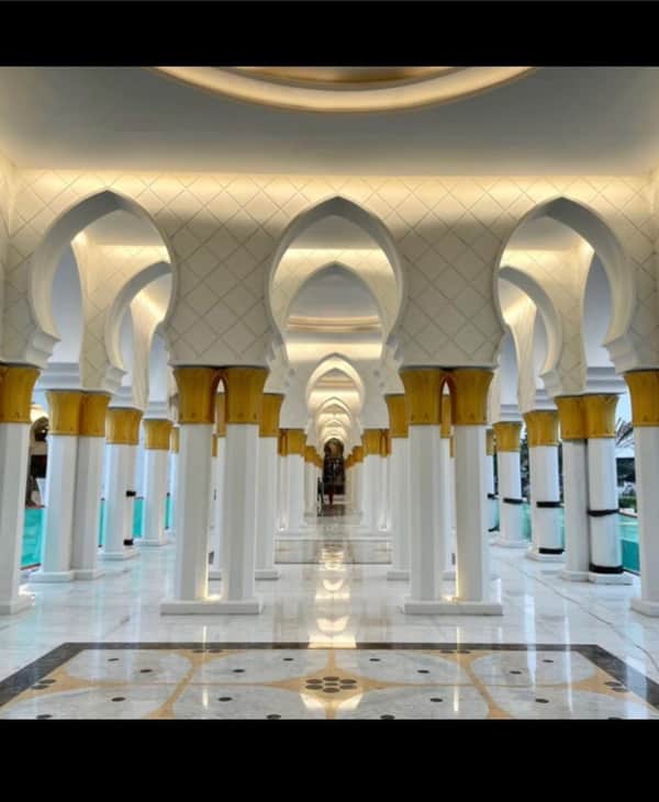 Marmer Carrara Masjid Sheikh Zayed Solo