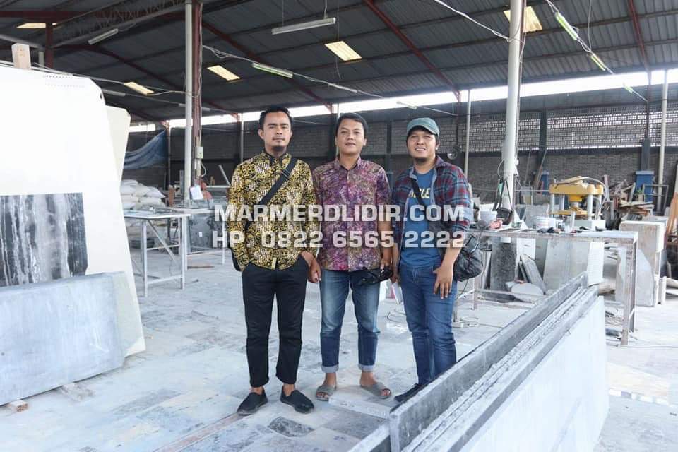 Perusahaan Marmer di Indonesia